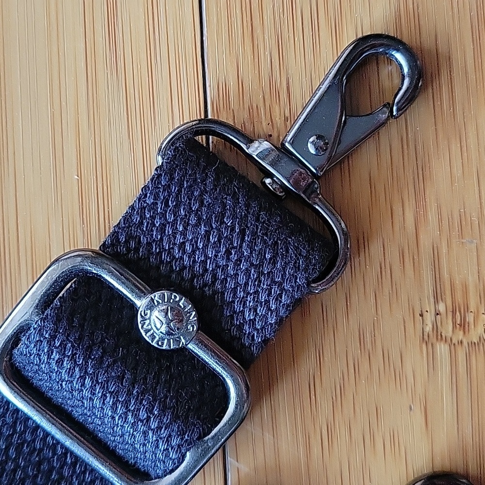 Crossbows black Kipling strap